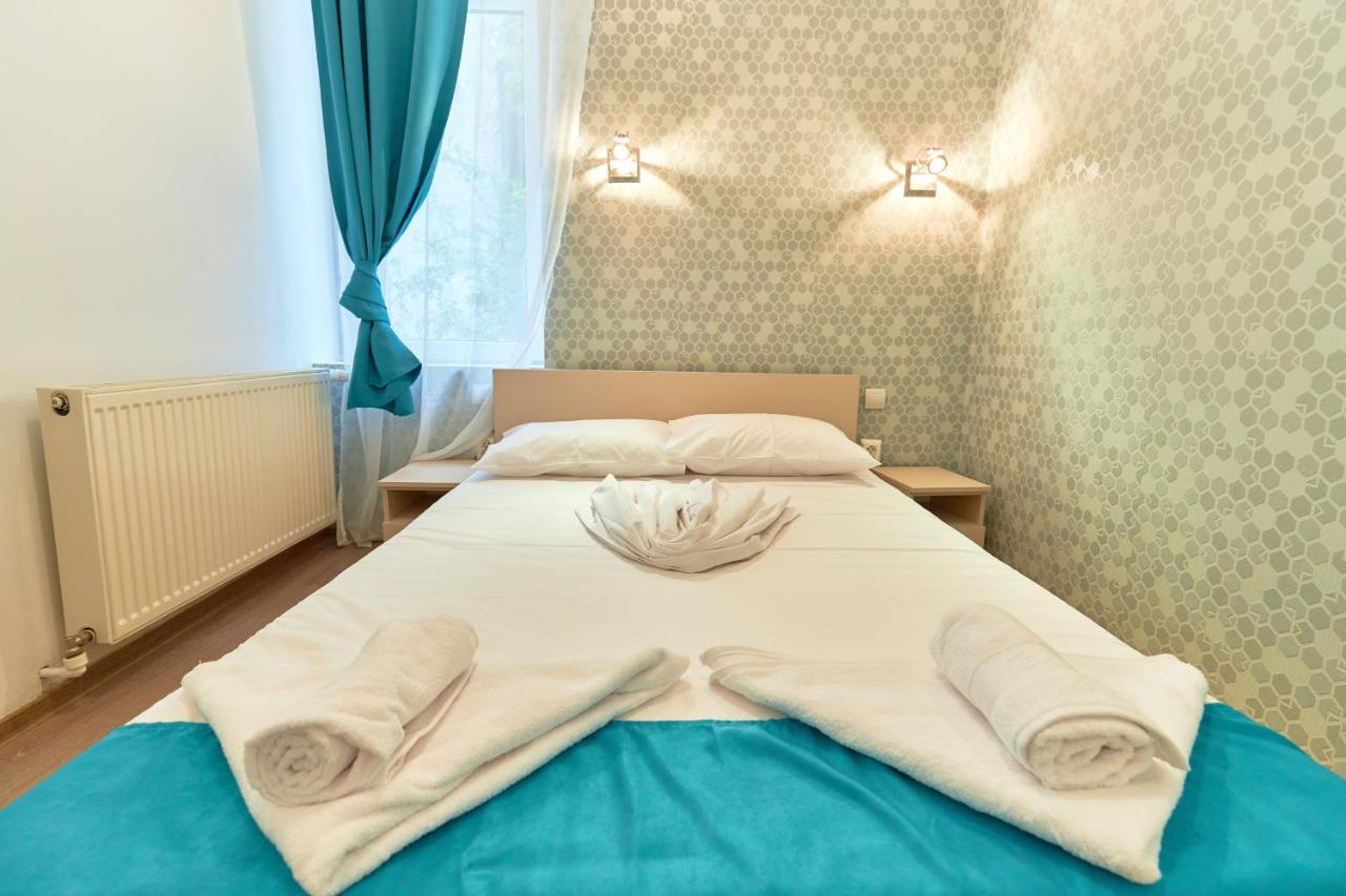 Stanford Aparthotel Gara De Nord Bukarest Exteriör bild