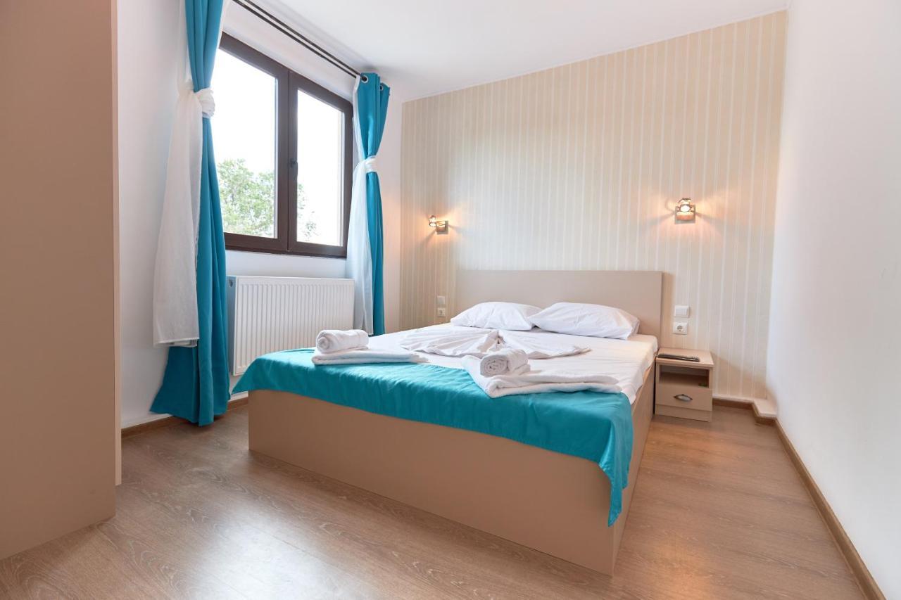 Stanford Aparthotel Gara De Nord Bukarest Exteriör bild