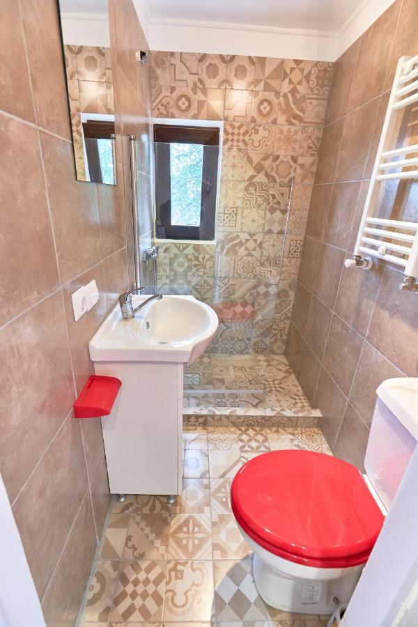 Stanford Aparthotel Gara De Nord Bukarest Exteriör bild