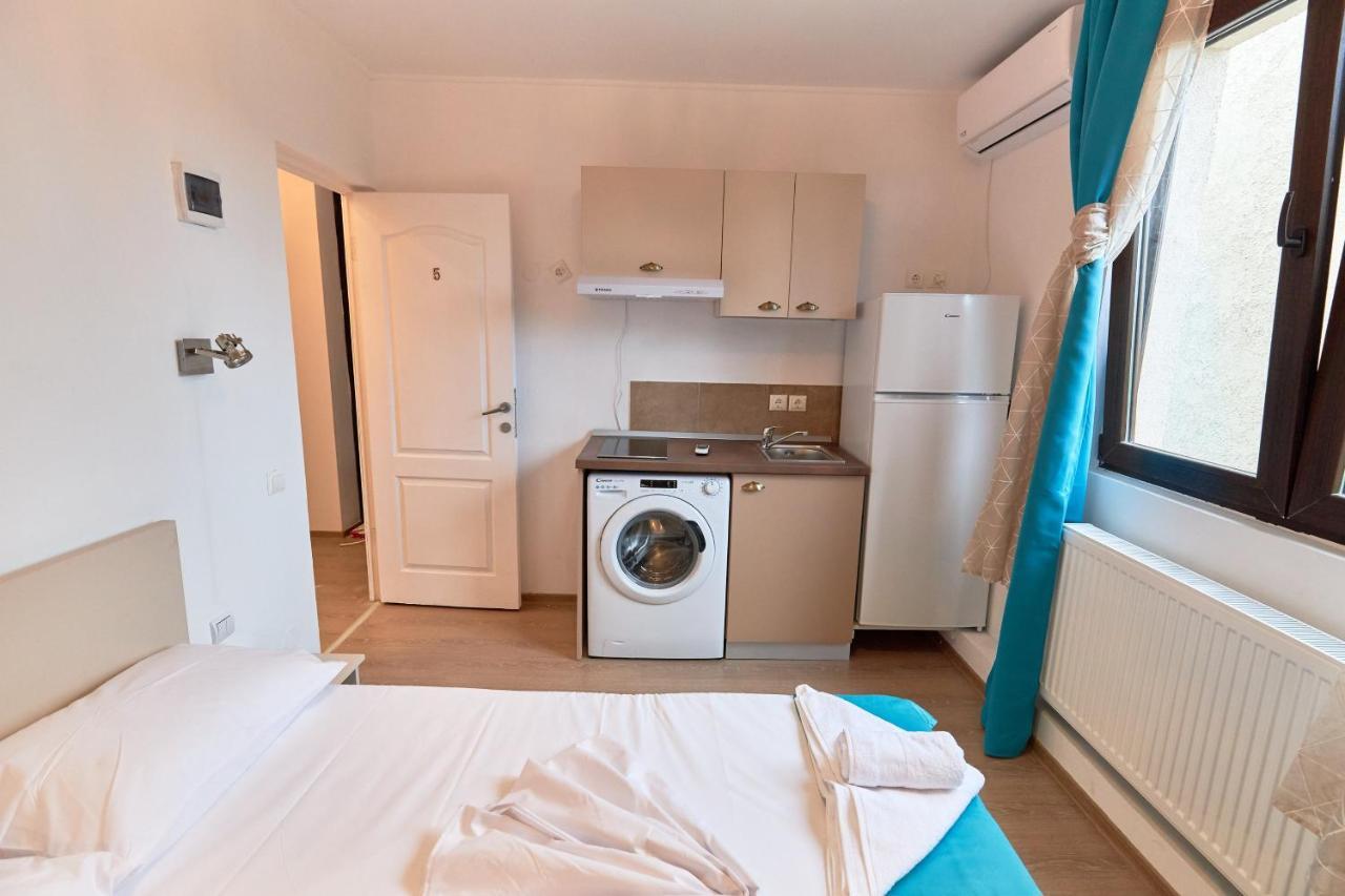 Stanford Aparthotel Gara De Nord Bukarest Exteriör bild
