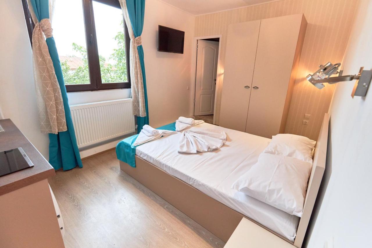 Stanford Aparthotel Gara De Nord Bukarest Exteriör bild