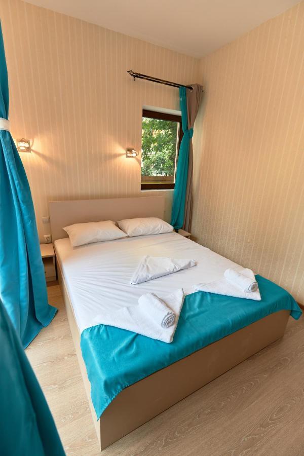 Stanford Aparthotel Gara De Nord Bukarest Exteriör bild