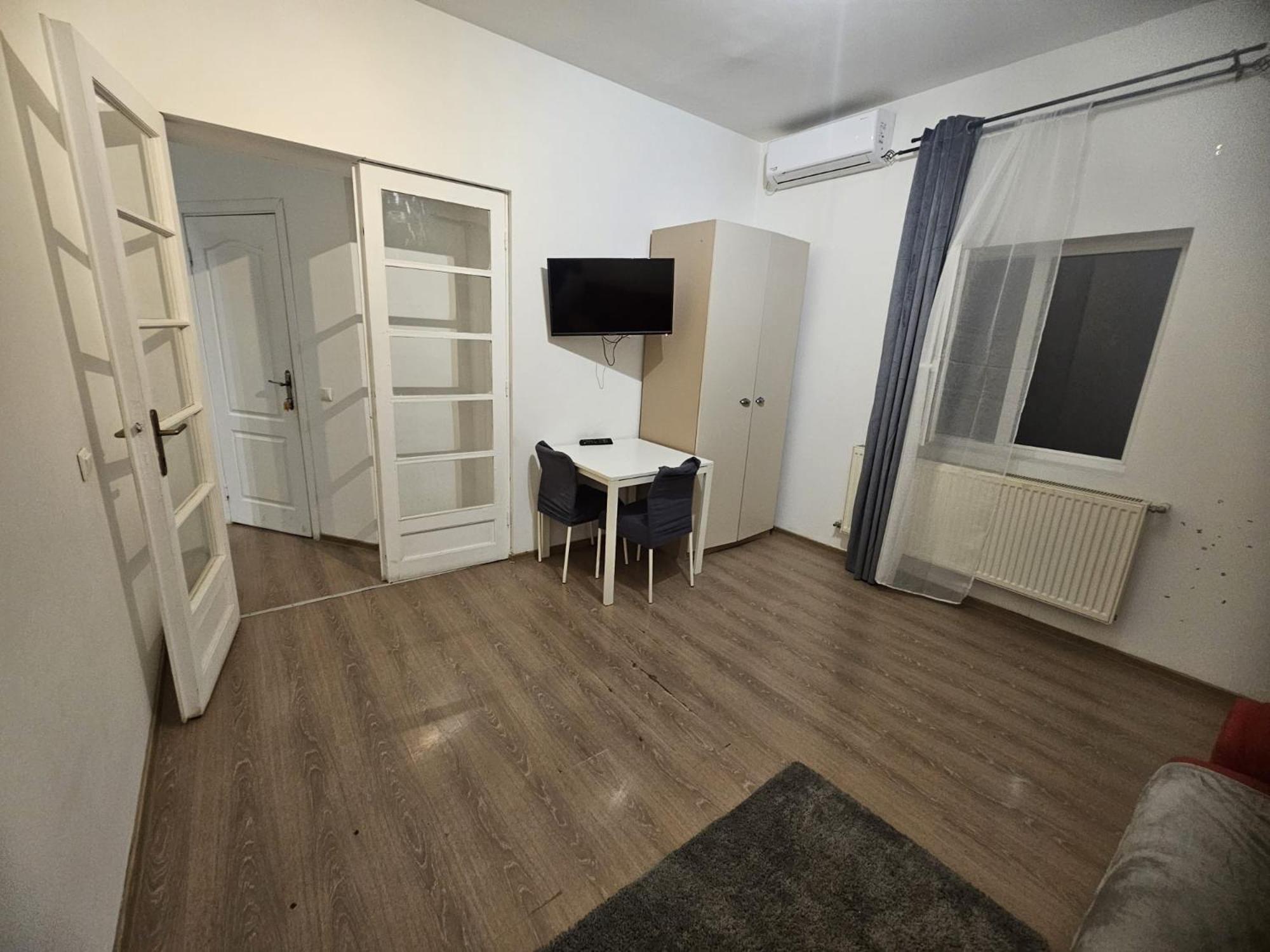 Stanford Aparthotel Gara De Nord Bukarest Exteriör bild