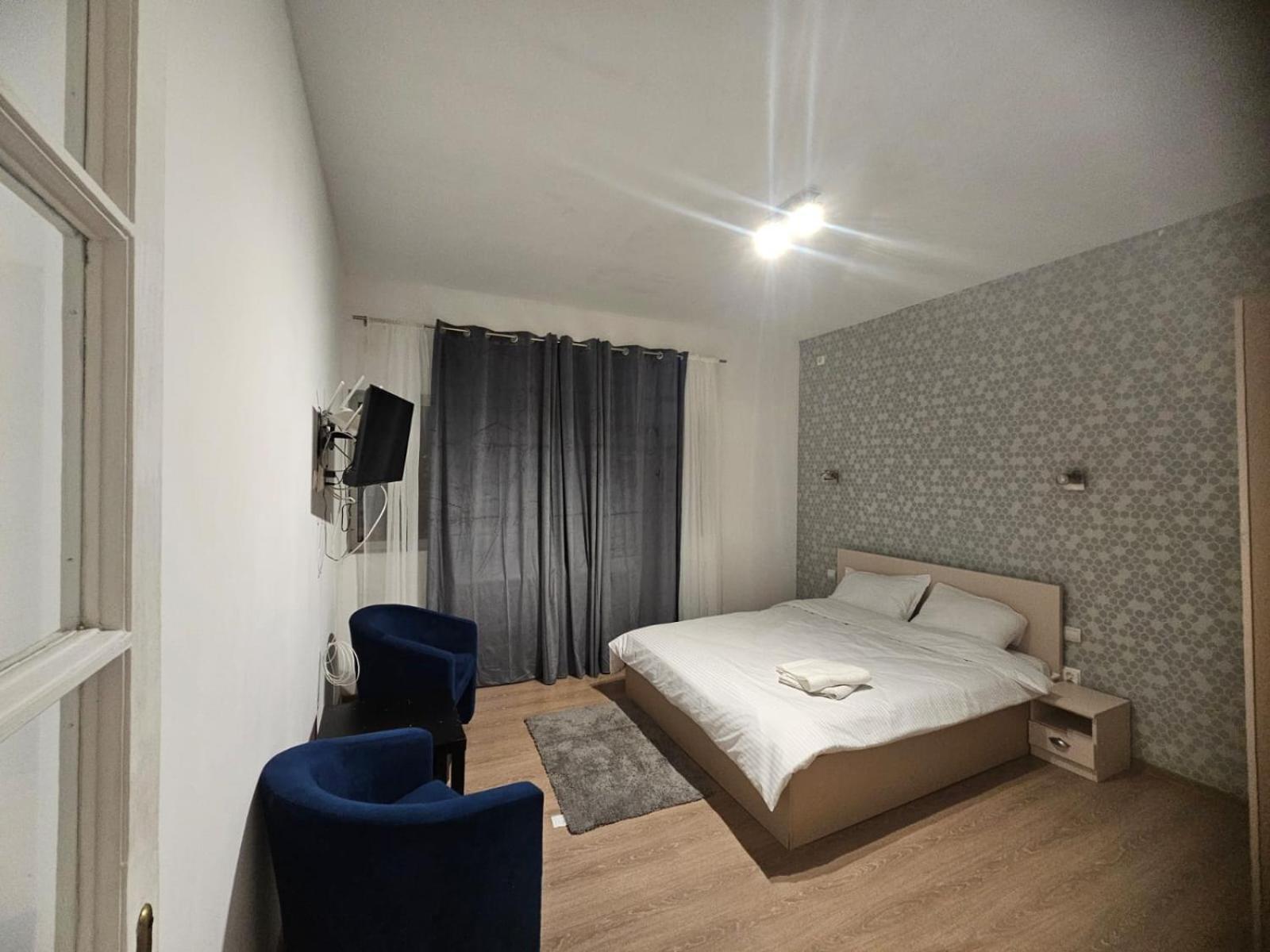 Stanford Aparthotel Gara De Nord Bukarest Exteriör bild